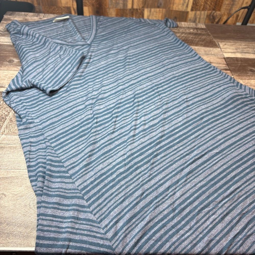 Soma Womens Small Blue Gray Striped V Neck Short Sleeve Soft Lounge Top